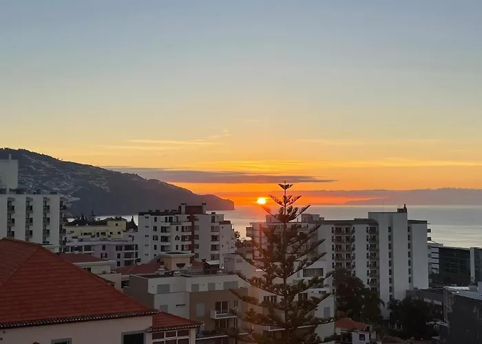 Atlantic Breeze - Free Parking * Funchal (Madeira)